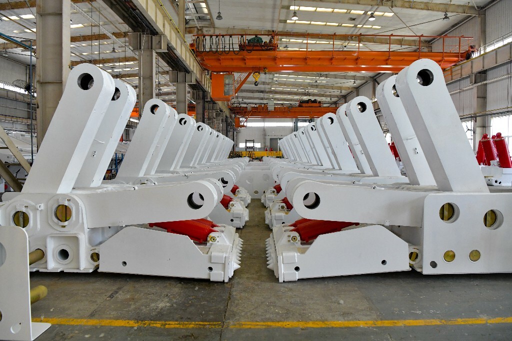 矿山巨兽的艺术之眼 透过老苗镜头看LM机械之美